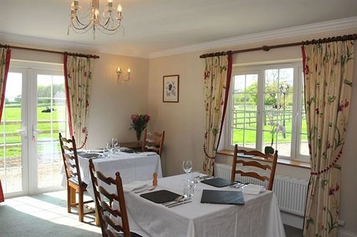 The Paddock Bed & Breakfast Haverfordwest Eksteriør bilde