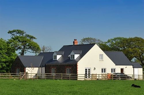 The Paddock Bed & Breakfast Haverfordwest Eksteriør bilde